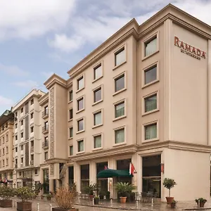 Ramada By Wyndham Grand Bazaar Turquía
